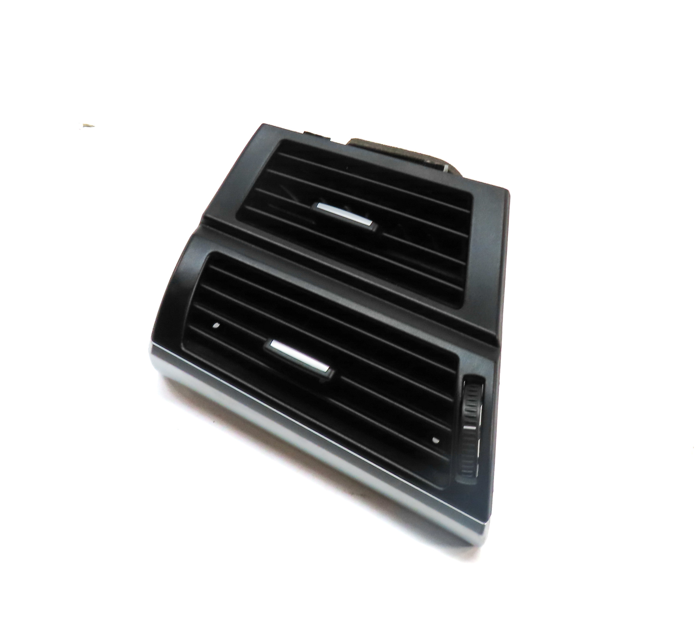 2010 BMW X5 (E70) FRONT LEFT DRIVER DASH HEAT AIR AC HVAC VENT (Black) — exact item pictured